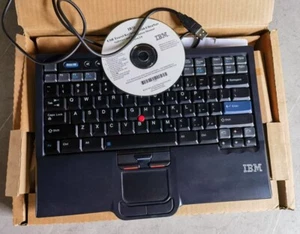 Original Lenovo IBM SK-8845 UltraNav USB Wired Keyboard TrackPoint - US English - Picture 1 of 8