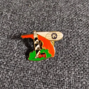 Kiwanis International Florida Lighthouse Lapel Pin - Picture 1 of 4