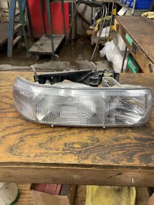 Faro Lámpara Lente CHEVY SILVERADO 2500 Pasajero 99 00 01 02 Foto 1 de 2