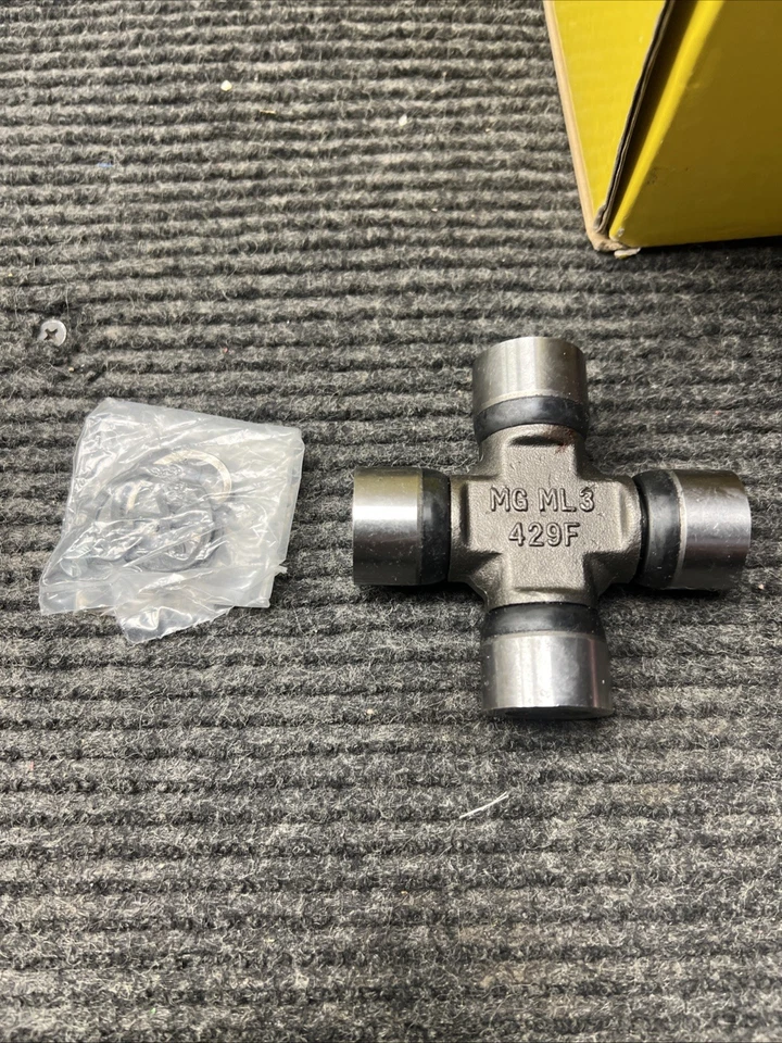 MOOG Kit de juntas en U 380 NOS Foto 1 de 4