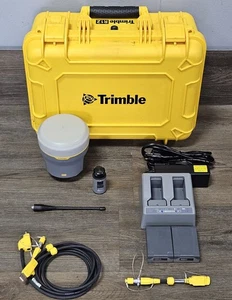 Trimble R12 GPS GNSS Beidou Galileo RTK UHF Rover Receiver 403-473MHz - Picture 1 of 5
