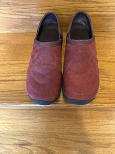 Merrell Encore Quilt Madder Slip On Burgundy Leather Suede Womens Size 8.5 M 39 - Picture 1 of 5