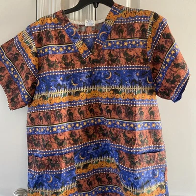 Tafford Scrub Top  Medical Cats Pumpkins Witches Women’s M - Image 1 of 4