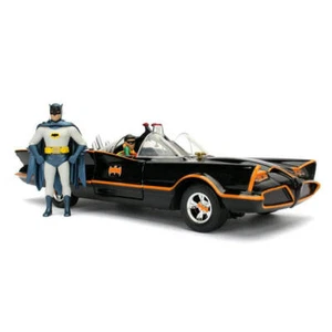 Batman (1966) Batmobile 1:24 w/Batman & Robin Stylized Excellent Quality Figure - Picture 1 of 3