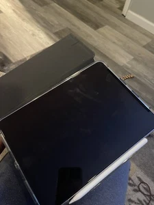 2022 Apple iPad Air 5th Gen. 10.9'' Wi-Fi 64GB M1 Chip - Purple - Sealed - Picture 1 of 6