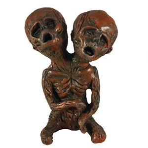 Deluxe Siamese Twin Fetus Double Head Mummied Fetal Gaff Latex Specimen Baby OS - Picture 1 of 9
