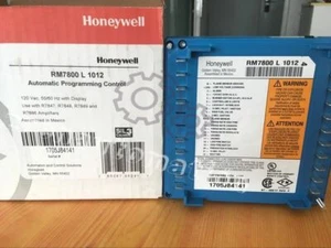 Control de quemador Honeywell RM7800L1012 RM7800L1012 Spot Goods envío rápido - Imagen 1 de 7