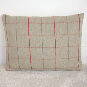 Brown Tartan Cushion Cover Plaid Check Zip Wool Feel Oblong Tartan 16x12 Red - Picture 1 of 3