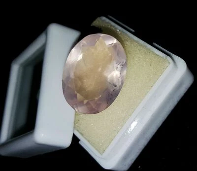 Très beau quartz rose naturel du Brésil - 10,82 carats avec certificat . - Photo 1/3