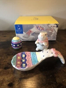 Vintage Rabbit And Co. Easter Stove Top Set Salt & pepper, shaker, Spoon Rest ￼ - Picture 1 of 11