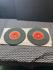 Carborundum Grinding wheel 10x3/8x1 GC60-H11-VR lot of 2 - Picture 1 of 7