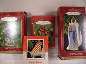 Lote 4 adornos de recuerdo Hallmark 1988-2001 - Imagen 1 de 5