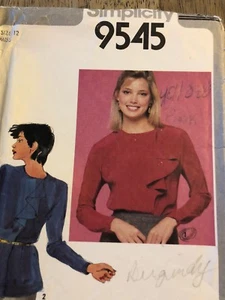 Simplicity 9545. Size 12 - Picture 1 of 7