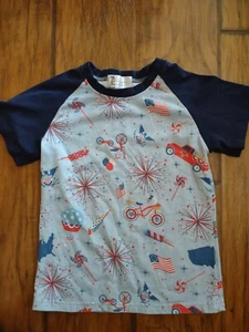 Boys T-shirt Size 5 6 - Picture 1 of 2