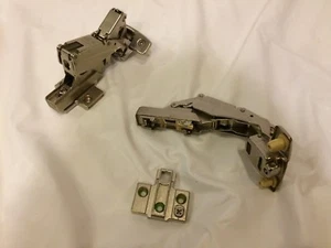 Ferrari 170 Degree Wide Angle Clip On Half Overlay Hinge Cam Plate Zinc Diecast - Picture 1 of 3