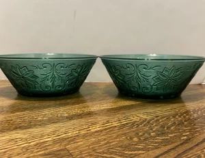 Set of 2-Tiara Indiana Glass Spruce Green Sandwich 8 1/4” Vegetable Serving Bowl - Picture 1 of 7