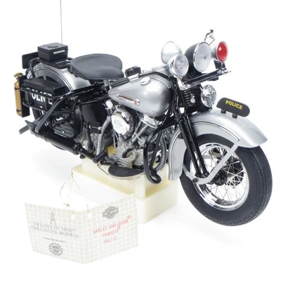 1948 Harley-Davidson Panhead Police Bike Franklin Mint 1:10 Diecast Motorcycle - Image 1 of 4