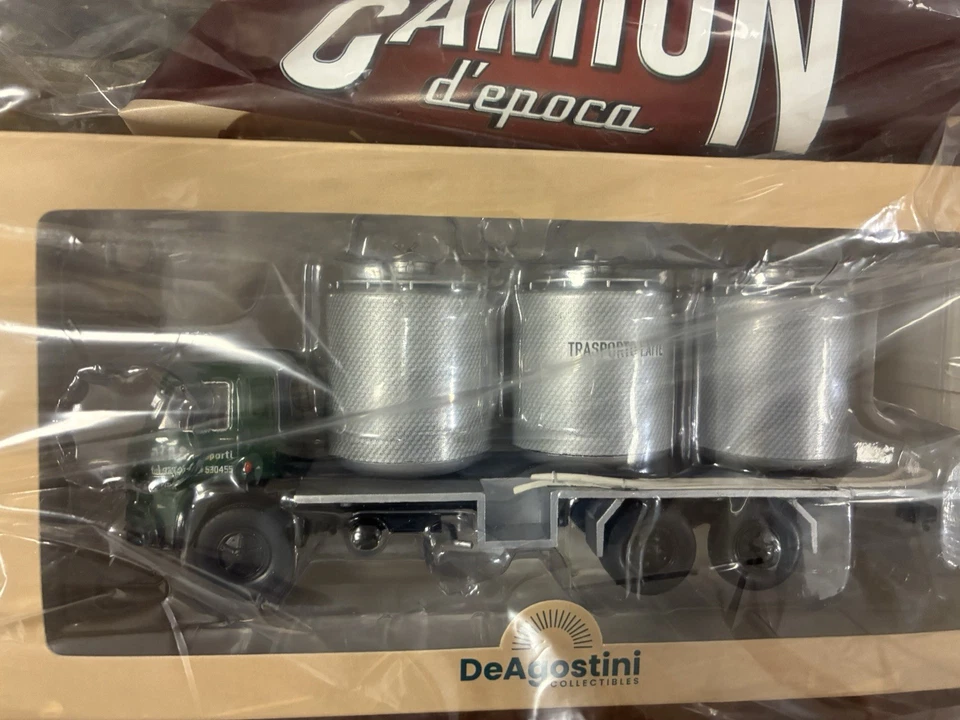 Camion Fiat 673 NR  Trasporto Latte 1969 scala 1/43 Edicola De Agostini - Immagine 1 di 1