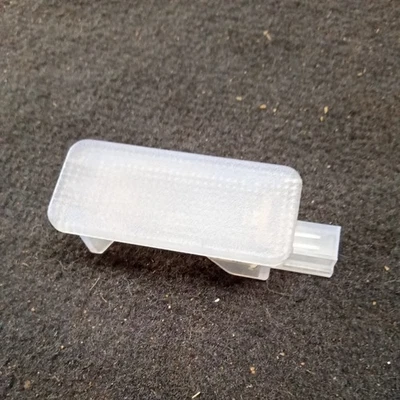 Mercedes-Benz E S W210 W220 Interior Light Under Dashboard A2208201101 - Image 1 of 4