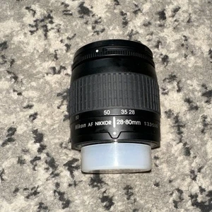 Nikon AF Nikkor 28-80mm Lens 58 0.35m 1.15ft 1:3.3-5.6 G - Picture 1 of 5