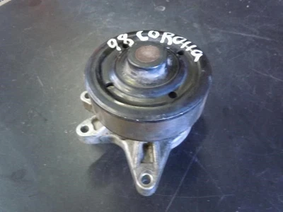 Toyota Corolla 1998 bomba de refrigerante de agua 4 cilindros Foto 1 de 2