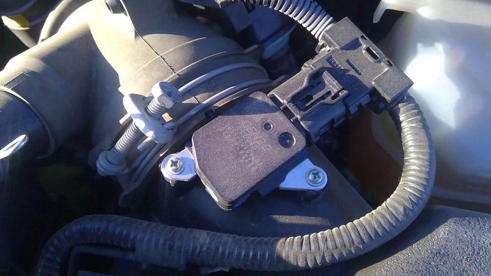 Medidor de flujo de aire LEXUS ES300H 13 14 15 16 17 18 Foto 1 de 1