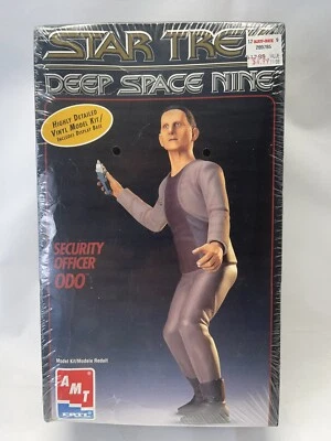 STAR TREK DEEP SPACE NINE DS9 AMP ERTL SECURITY OFFICER ODO MODEL KIT 1995 NEW - Image 1 of 3