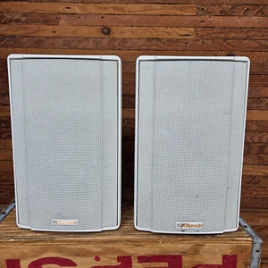 Pair Klipsch KSB 1.1 Bookshelf Speakers Indoor/Outdoor -White-Matched Pair Video - Picture 1 of 24