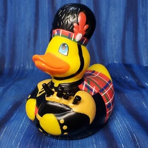 Bagpiper Rubber Duck from Elgate Scottish Highlander Scotsman NEW - Picture 1 of 8