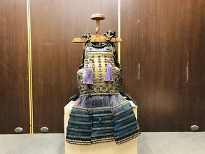 Y5751 YOROI Two-piece gold coating samurai armor arms gear Japan antique vintage - Picture 1 of 12