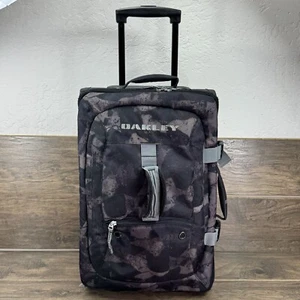 Oakley Luggage Suitcase Camo Canvas Rolling Wheeled Carry On Travel Bag 22"-READ - Picture 1 of 14