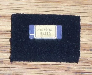 Amplificadores de termopar monolíticos con compensación de unión fría CHIP IC AD594AD - Imagen 1 de 1