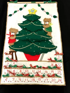 Vtg. Felt Christmas Tree Advent Calendar Handmade 24 Wood Ornaments 18" x 28" - Picture 1 of 7