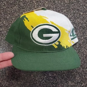 Green Bay Packers Vintage 90s Logo Athletic Splash Snapback Hat - NFL Pro Line - Picture 1 of 8