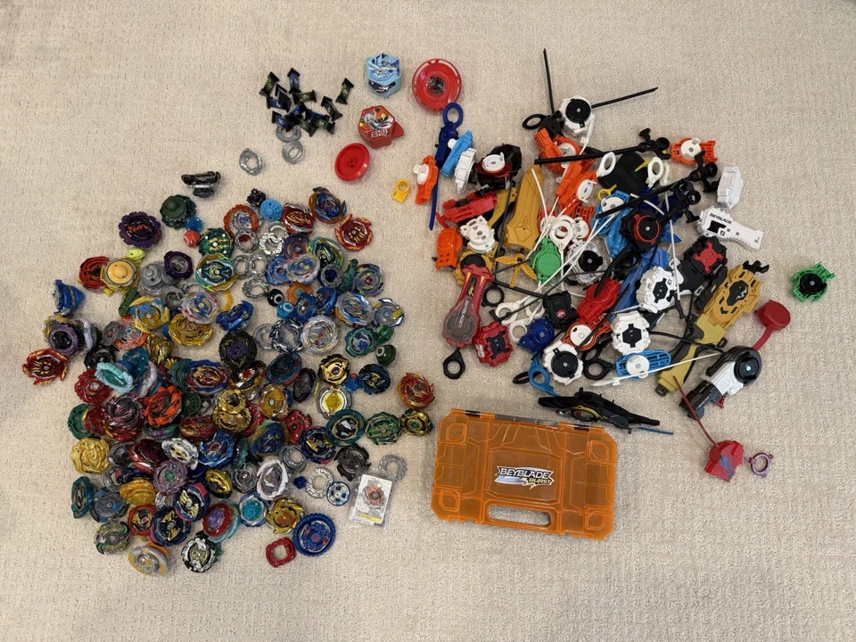 HUGE 14 Pound Beyblade Lot TAKARA TOMY Metal Fusion Burst Blast - Image 1 of 4