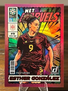 Mondiali femminili Donruss FIFA 2023 #20 Esther Gonzalez Red Net Marvels 107/299 - Foto 1 di 3
