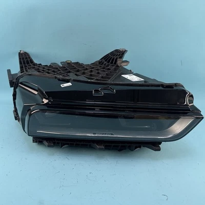 2023-2026 BMW 7-Series 740i 760i I7 OEM LED Right Headlight 63-11-5-A5F-5A6 - Image 1 of 4