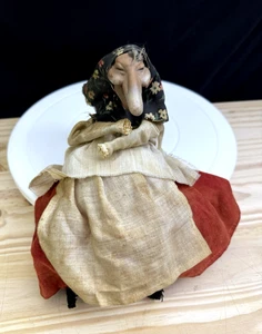VINTAGE SCANDINAVIAN KITCHEN WITCH BY GLASSWERKS - Picture 1 of 13
