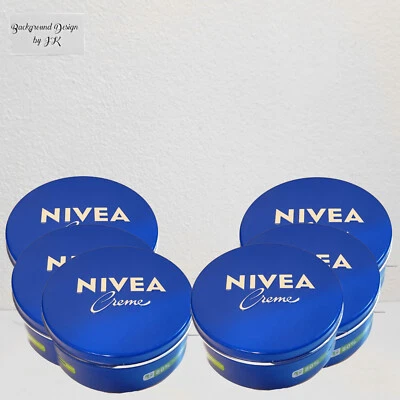 6x 30ml Nivea Pflegecreme Dose Pflegt und verwöhnt jeden Hauttyp cremige Textur - Bild 1 von 2