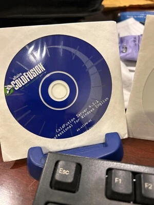 TOTALMENTE NUEVO Allaire ColdFusion 4.5.1 Pro, JRun Pro 2.3.3, Homeite 4.5.1, MÁS CDS Foto 1 de 4