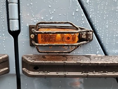 Schutzgitter Blinker passend für Mercedes G Klasse ohne bohren für W 460 461 463 - Bild 1 von 4