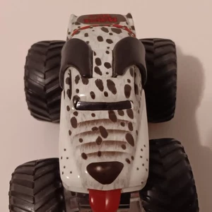 Hot Wheels, Monster Jam, Monster Mutt Truck - Picture 1 of 20