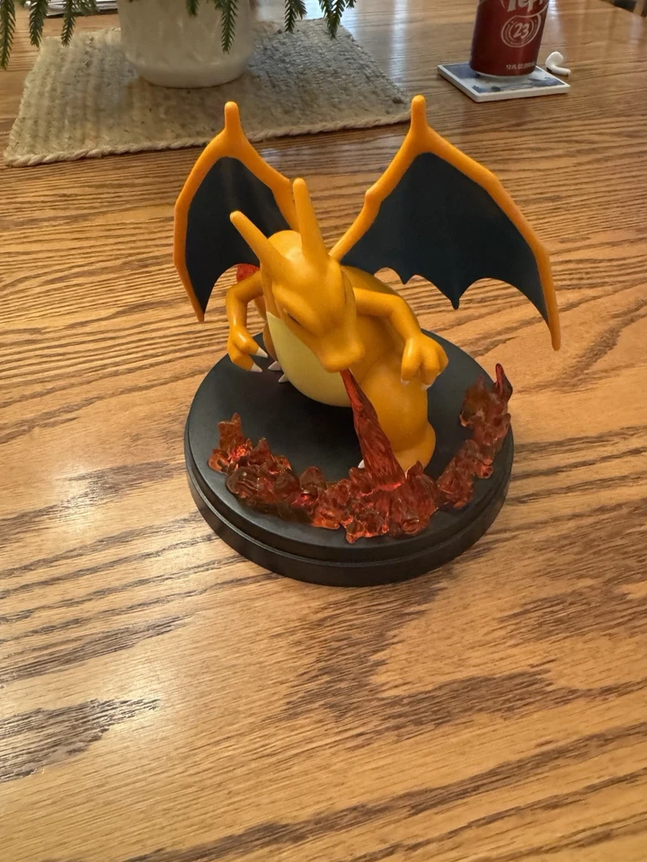 Boneco Pokemon Charizard ex Super Premium Collection somente - Imagem 1 de 1