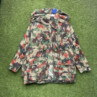 Chaqueta de camuflaje vintage Swiss Army M70 Alpenflage para hombre 48 abrigo Foto 1 de 4