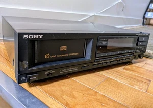 Sony CDP-C100 CD Player Ten (10) CD Changer for parts not working - Picture 1 of 9