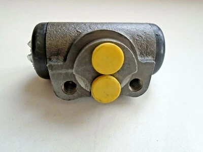 Pagid Rear Left Wheel Cylinder 72241 fits Mitsubishi L200 86-07 Pajero 90-99 - Image 1 of 4