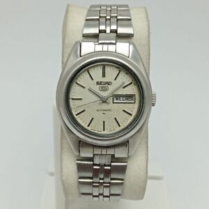Seiko 5 Automatic 4207-00L0 Day/Date Vintage Women’s Watch WLD225ALI2