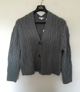 Nuevo con etiquetas Cárdigan Vince para mujer talla L cable entrelazado lana cachemir pizarra ligera $465 - Imagen 1 de 18