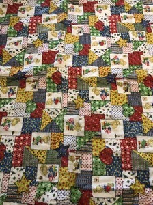 Vintage Handmade Baby Quilt Betsy Ross Flag Oil Lamp Churn Good Condition 36x43” - Picture 1 of 9
