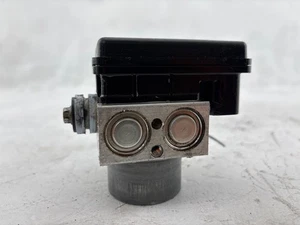 2018 Ducati Panigale V4 Abs Pump Anti Lock Brake Module Oem - Picture 1 of 8